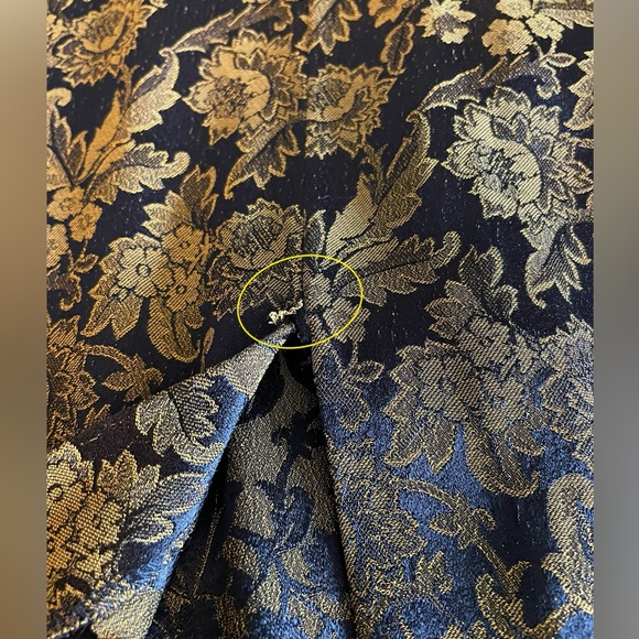 Laura Ashley maxi dress. - Picture 2 of 8